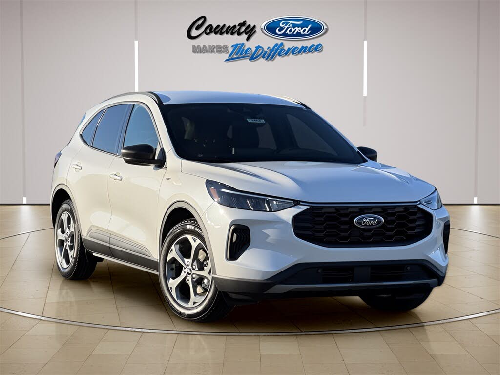 2026 Ford Escape ST-Line FWD
