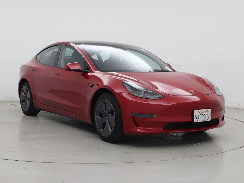 2023 Tesla Model 3 RWD