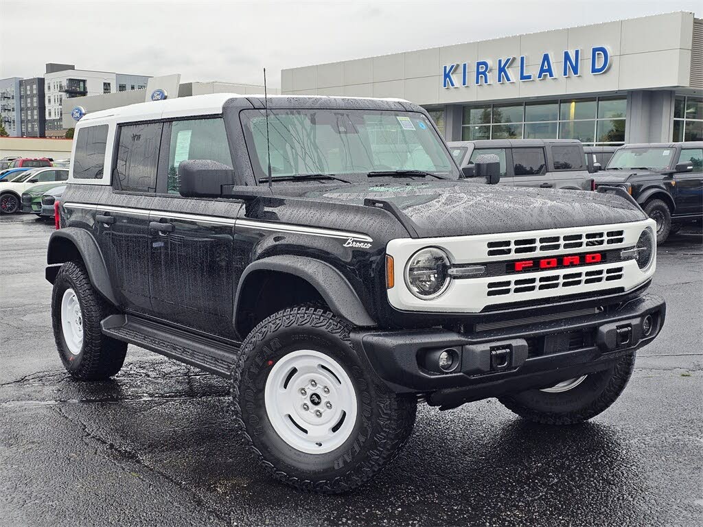 2025 Ford Bronco Heritage Edition 4-Door 4WD