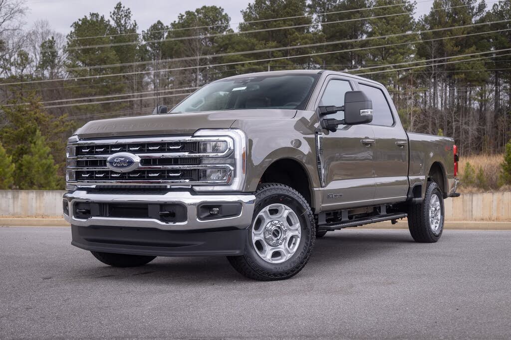 2026 Ford F-250 Super Duty XLT Crew Cab 4WD
