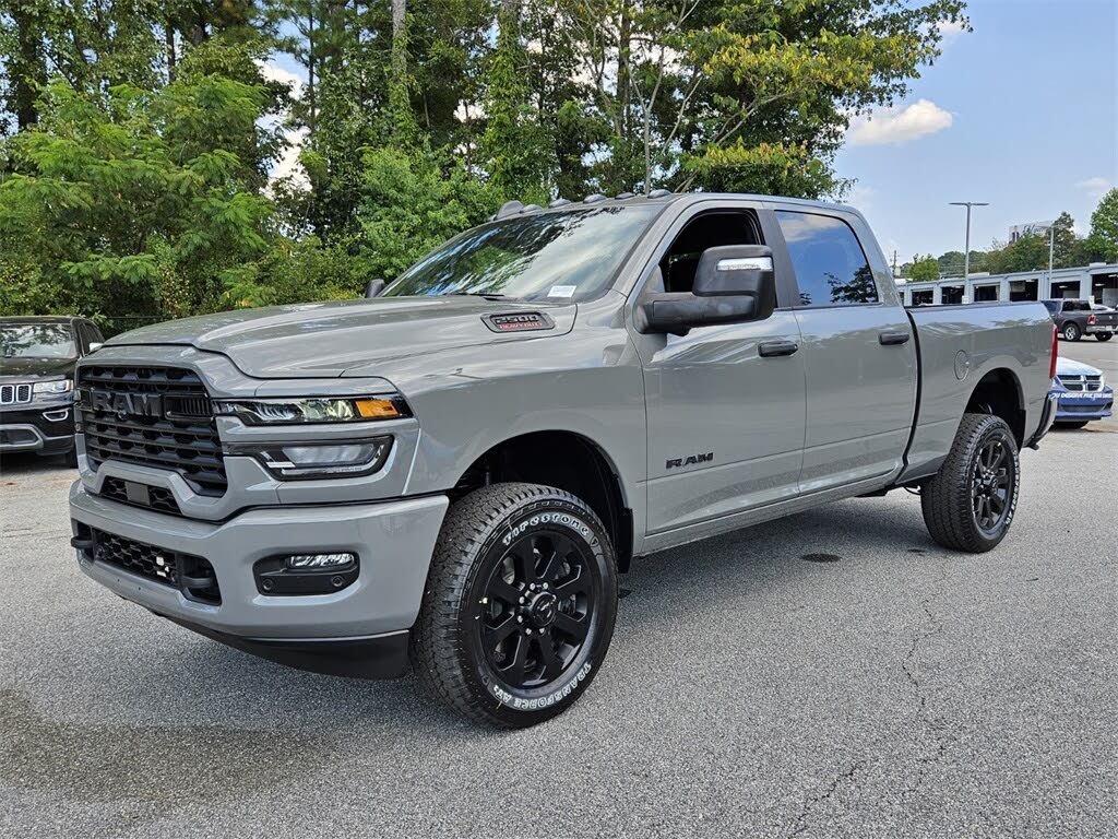 2026 RAM 2500 Big Horn Crew Cab 4WD