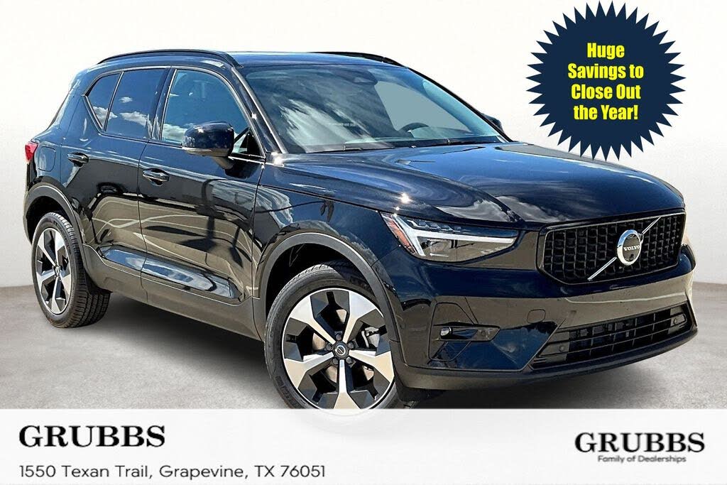 2026 Volvo XC40 B5 Plus AWD