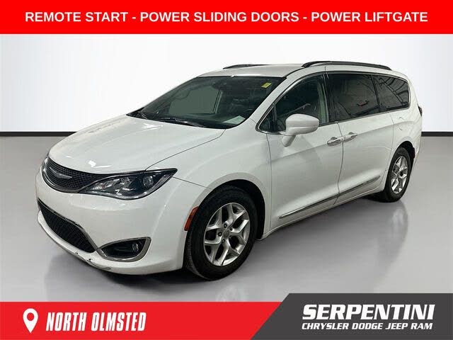 2017 Chrysler Pacifica Touring L FWD