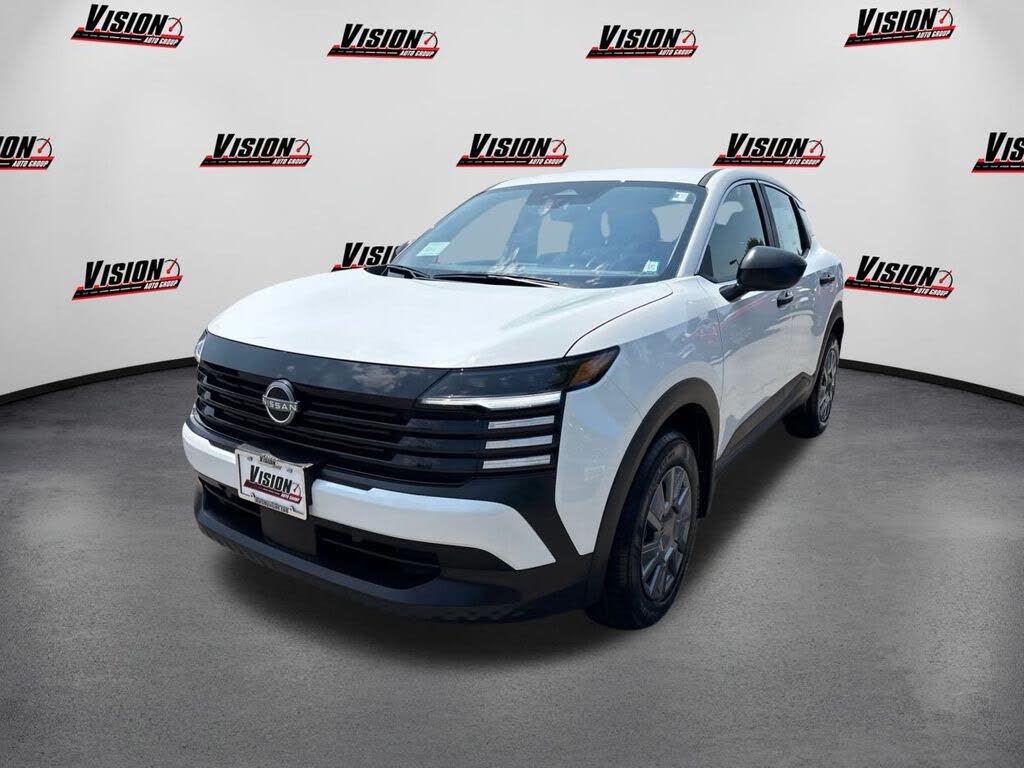 2025 Nissan Kicks S AWD