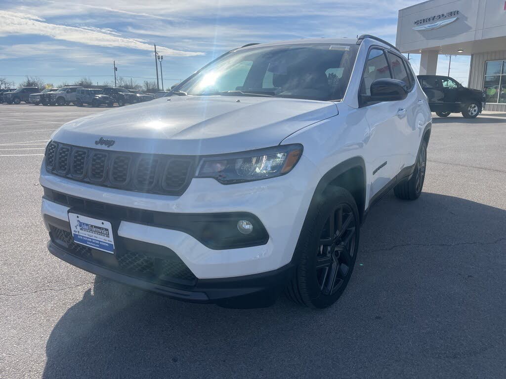 2026 Jeep Compass Latitude 4WD