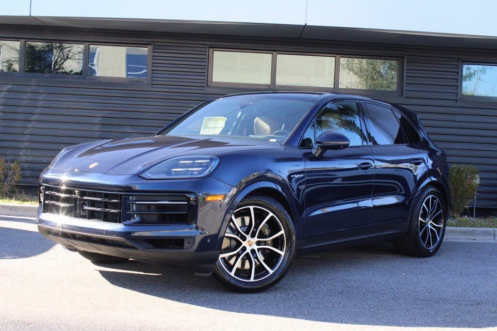 2026 Porsche Cayenne S AWD