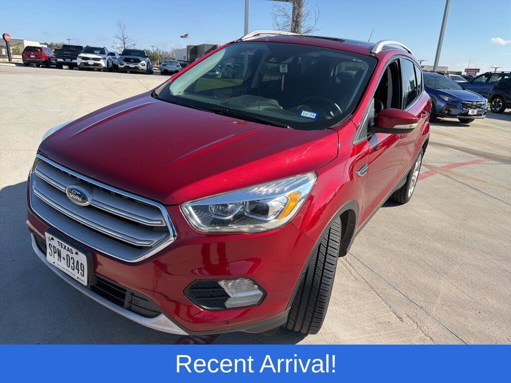 2019 Ford Escape Titanium FWD
