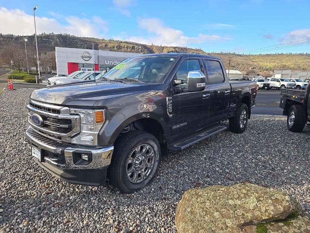 2020 Ford F-250 Super Duty Lariat Crew Cab 4WD