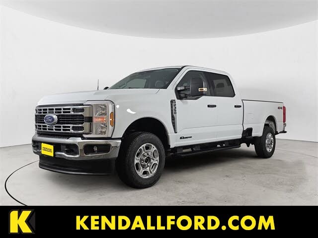 2025 Ford F-350 Super Duty XLT Crew Cab 4WD