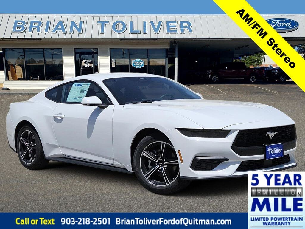 2025 Ford Mustang EcoBoost Fastback RWD