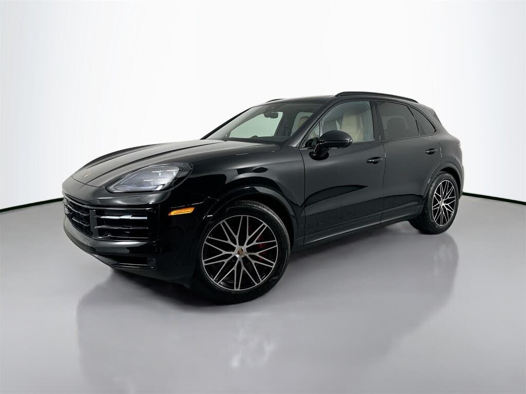 2025 Porsche Cayenne S AWD