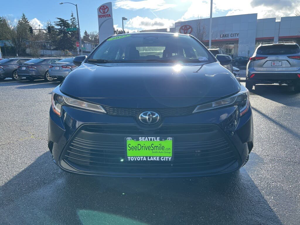 2023 Toyota Corolla LE FWD