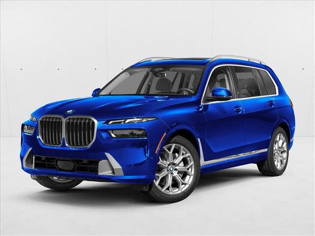 2025 BMW X7 M60i AWD