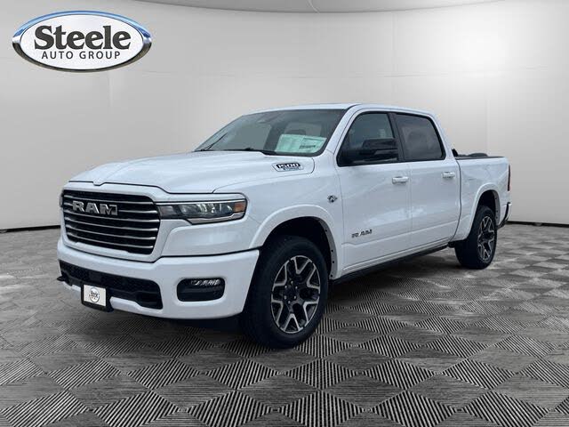 2026 RAM 1500 Laramie Crew Cab 4WD