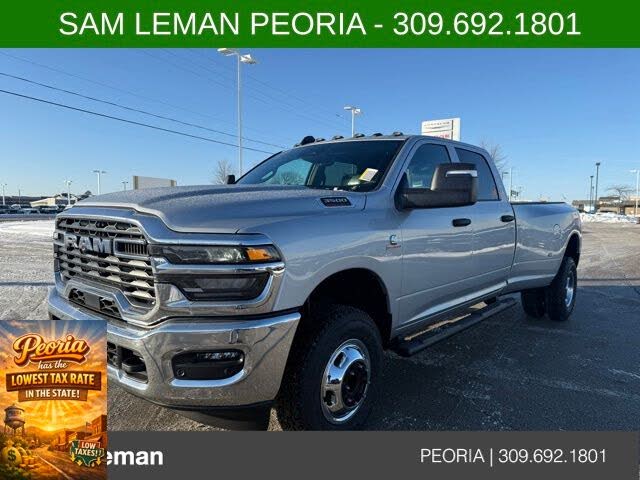 2026 RAM 3500 Tradesman Crew Cab LB DRW 4WD