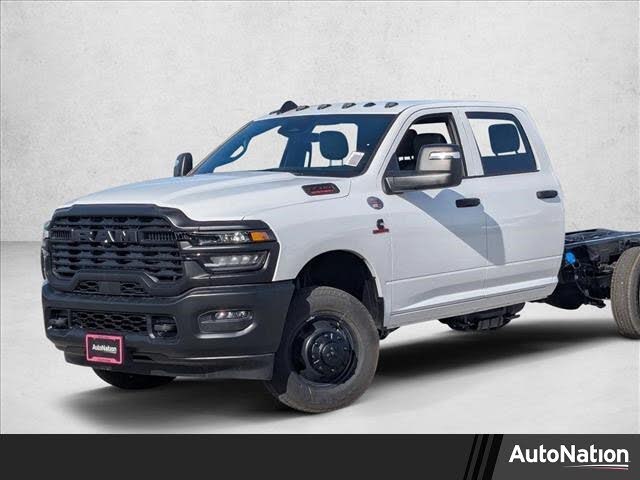 2026 RAM 3500 Chassis Tradesman Crew Cab LB DRW 4WD