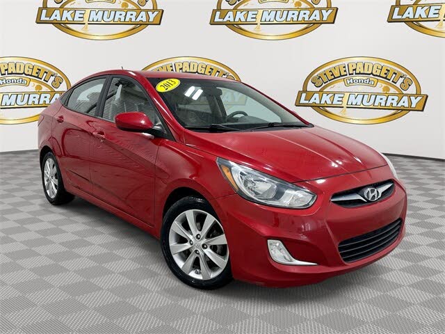 2013 Hyundai Accent GLS Sedan FWD