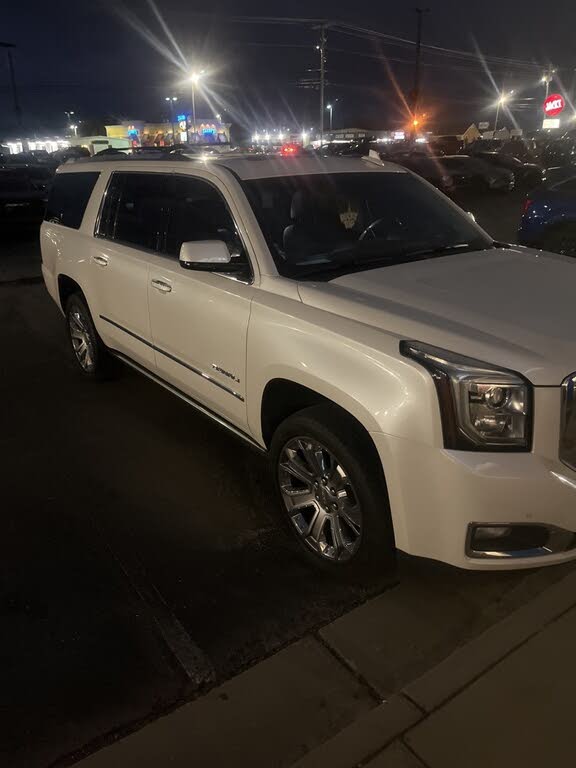 2015 GMC Yukon XL Denali RWD