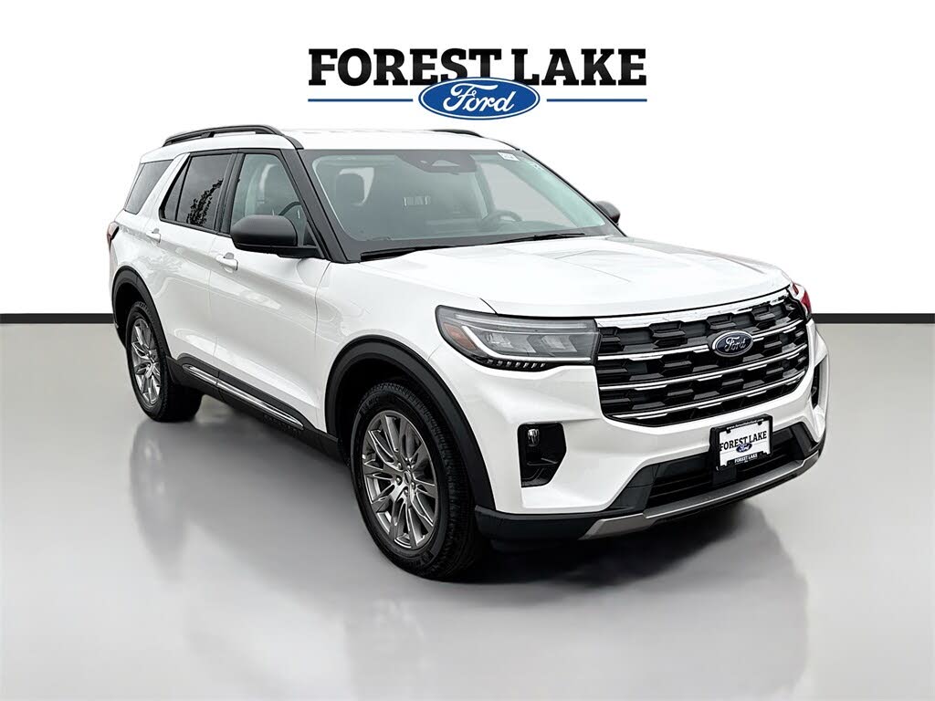 2025 Ford Explorer Active AWD