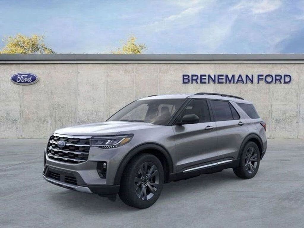 2025 Ford Explorer Active AWD