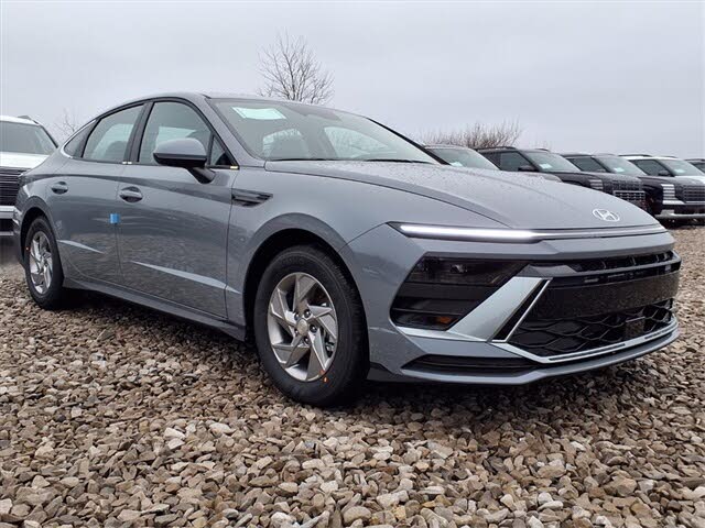 2026 Hyundai Sonata SE FWD