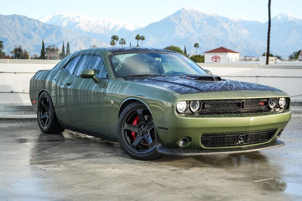 2022 Dodge Challenger R/T Scat Pack RWD