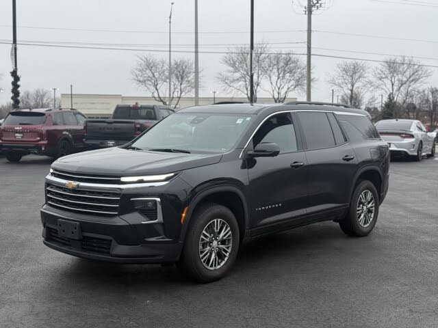 2024 Chevrolet Traverse LT FWD