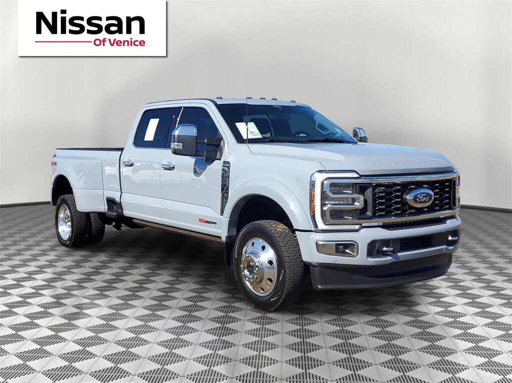 2024 Ford F-450 Super Duty Platinum Crew Cab LB DRW 4WD