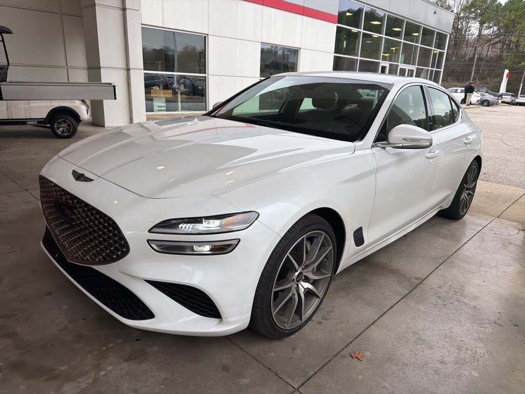 2024 Genesis G70 2.5T Standard RWD