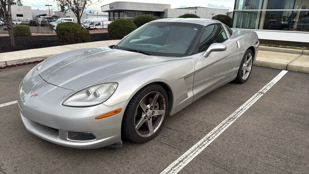 2006 Chevrolet Corvette Coupe RWD