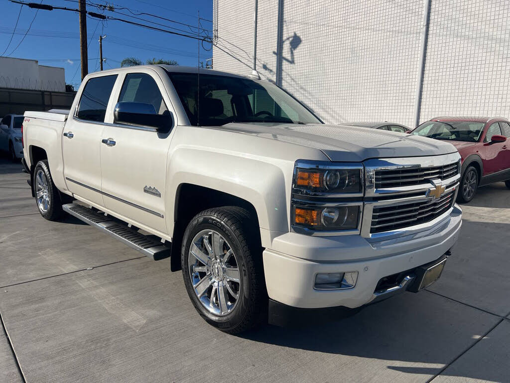 2015 Chevrolet Silverado 1500 High Country Crew Cab 4WD