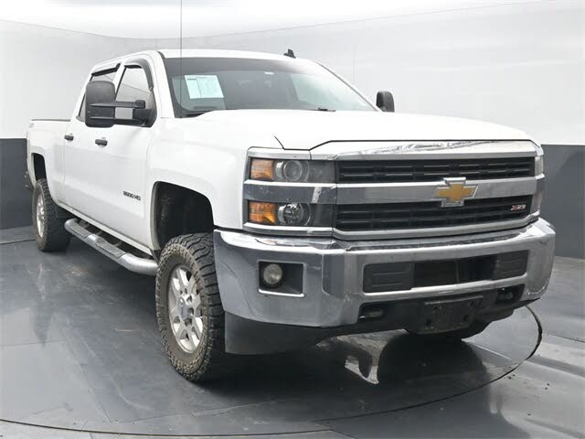 2015 Chevrolet Silverado 2500HD LT Crew Cab 4WD