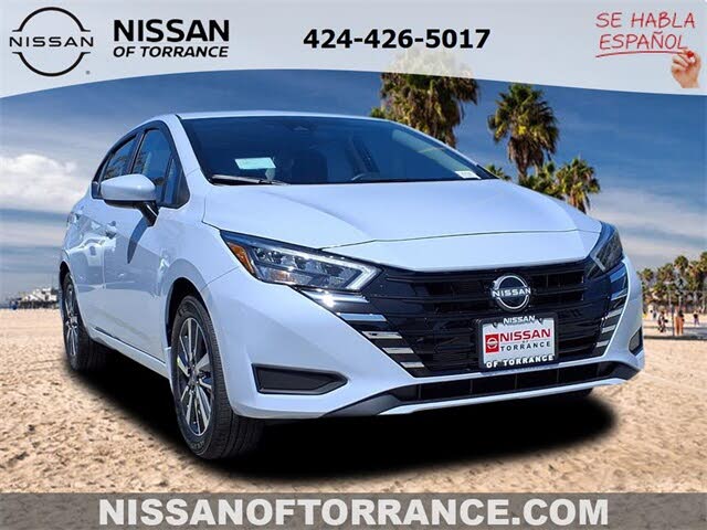 2025 Nissan Versa SV FWD
