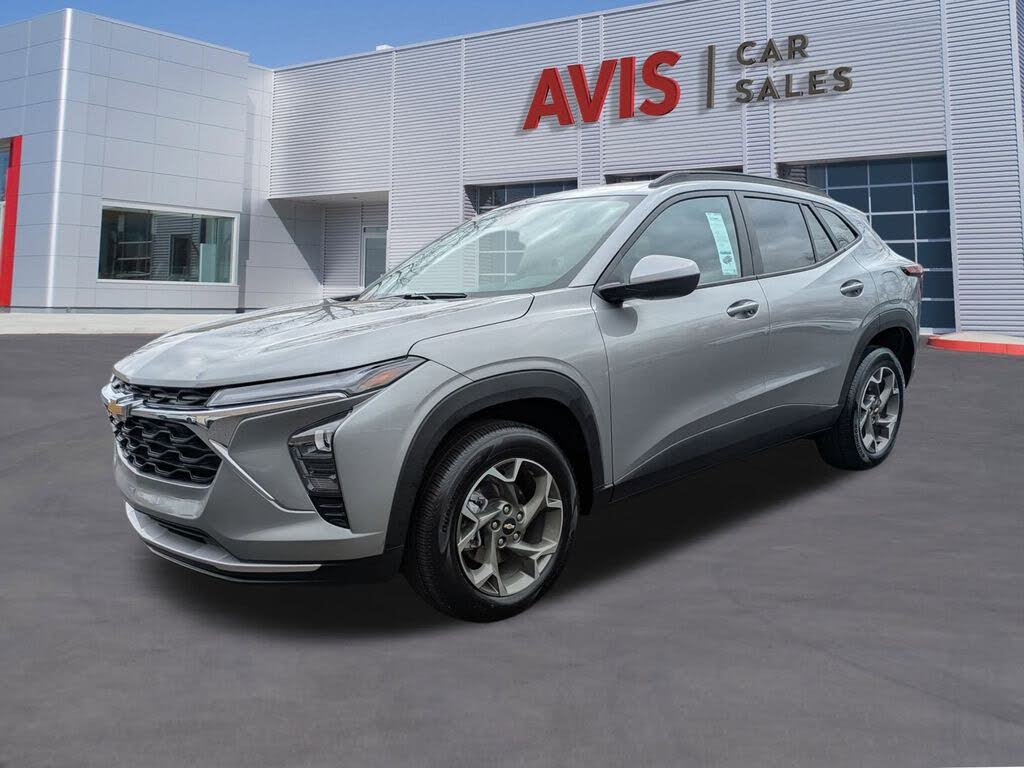 2025 Chevrolet Trax LT FWD