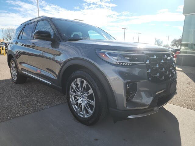 2025 Ford Explorer Platinum RWD