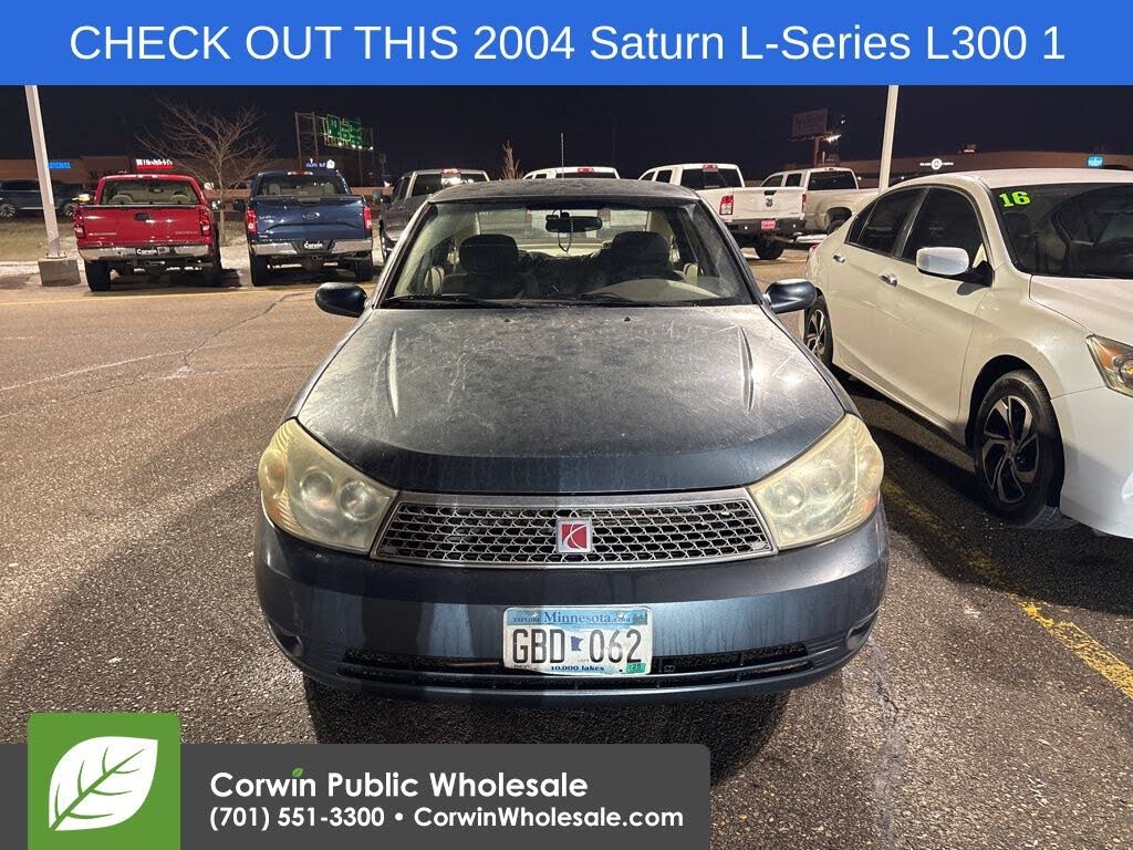 2004 Saturn L300 1 Sedan
