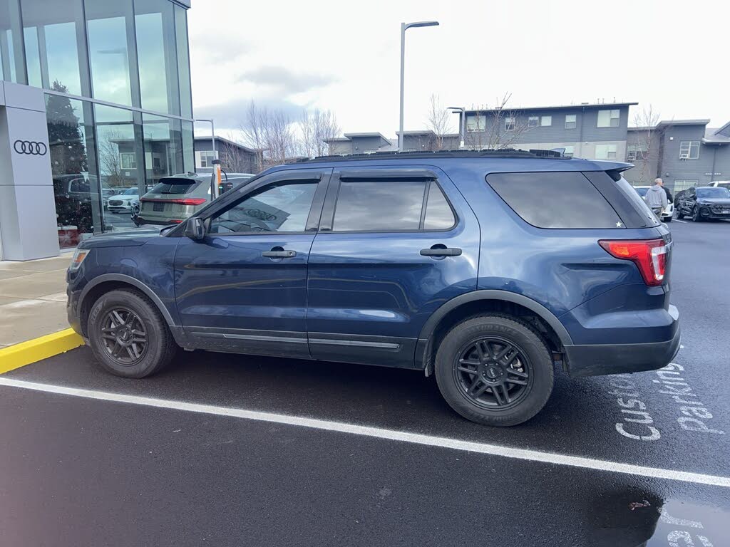 2016 Ford Explorer Base 4WD
