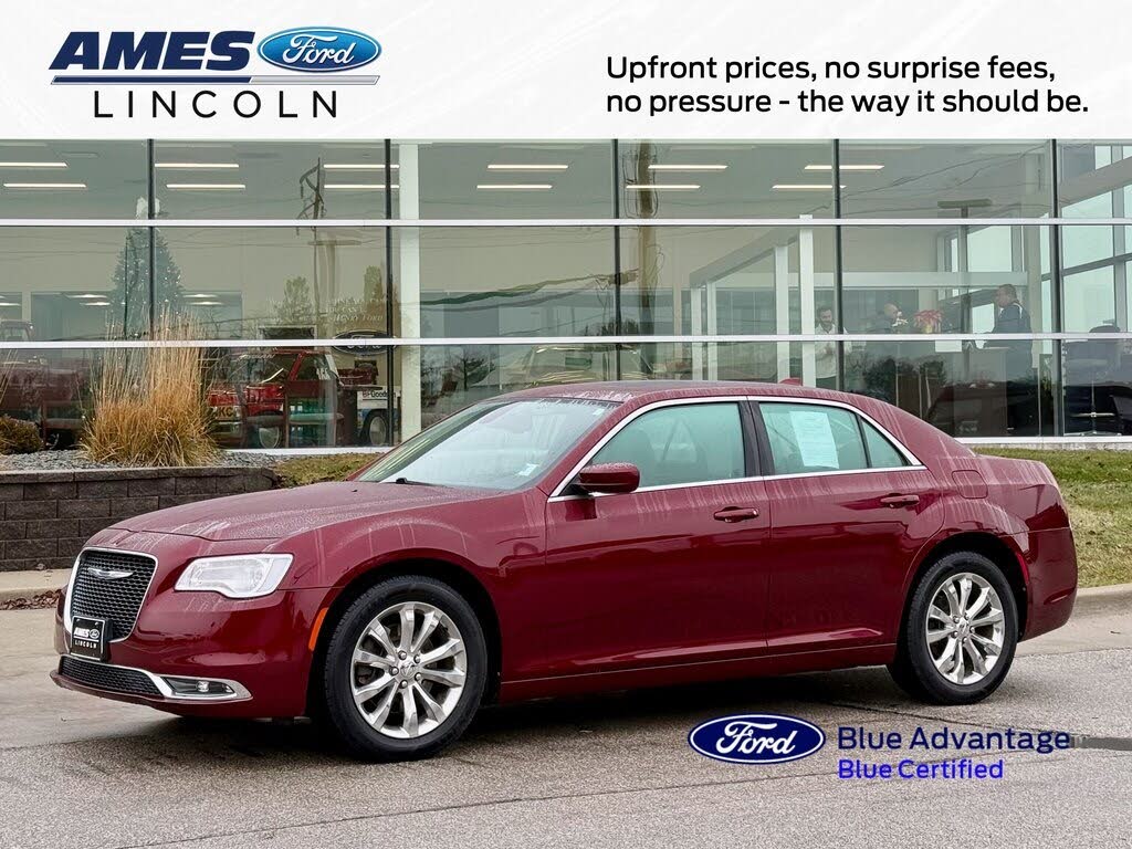 2017 Chrysler 300 Limited AWD