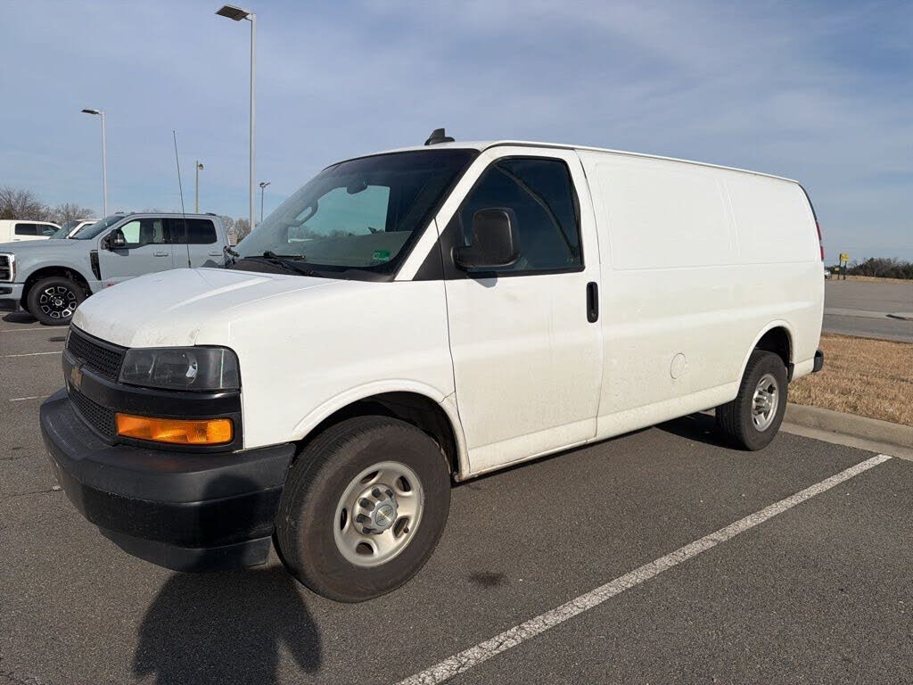 2020 Chevrolet Express Cargo 2500 RWD