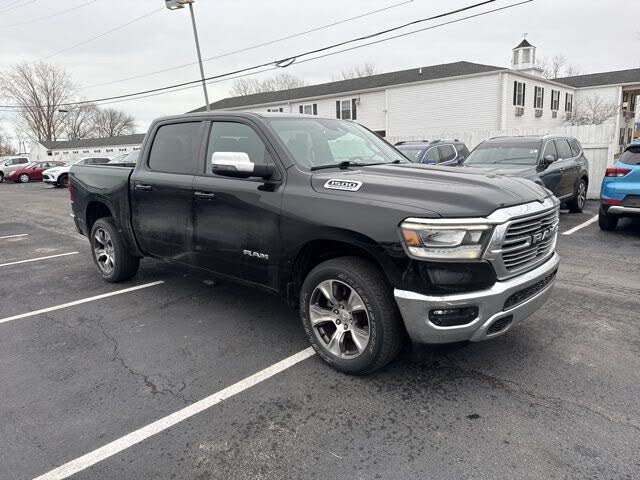 2023 RAM 1500 Laramie Crew Cab 4WD
