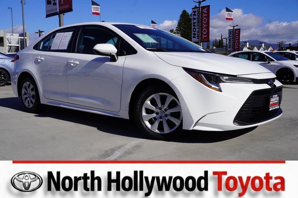 2024 Toyota Corolla LE FWD