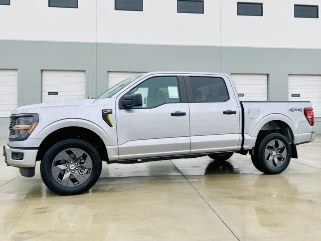 2025 Ford F-150 STX 4dr SuperCrew 4WD