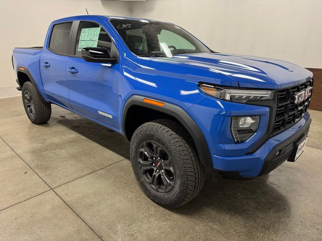 2025 GMC Canyon Elevation Crew Cab 4WD