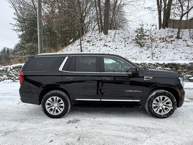 2025 GMC Yukon Denali 4WD