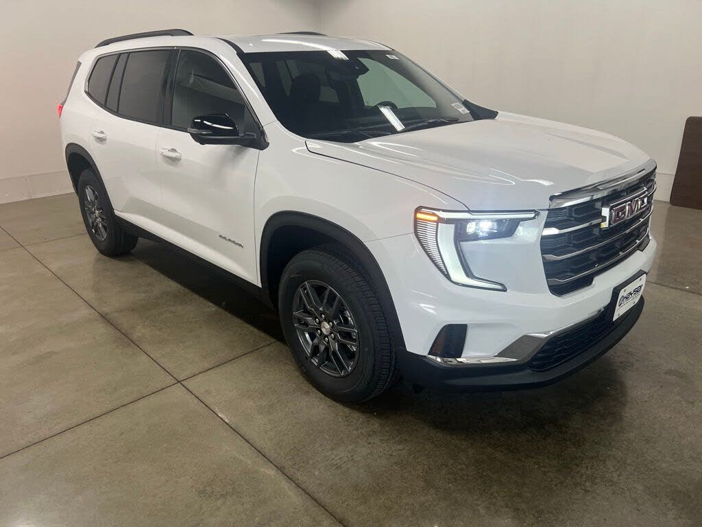 2026 GMC Acadia Elevation FWD