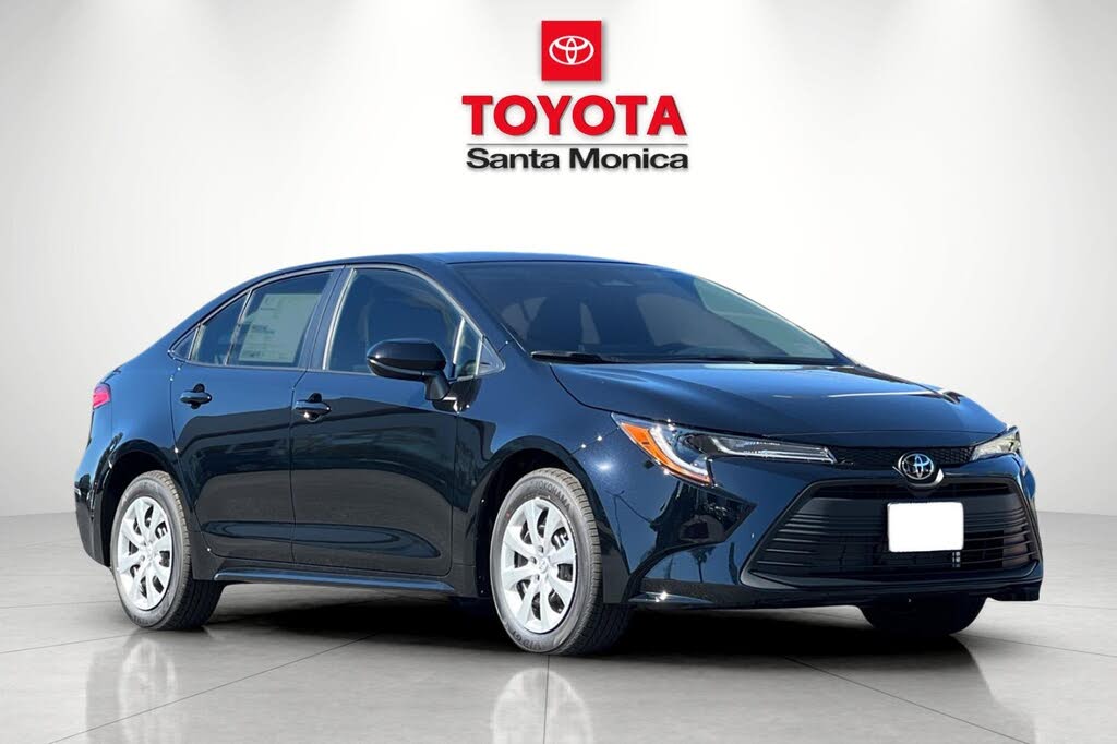 2026 Toyota Corolla LE FWD
