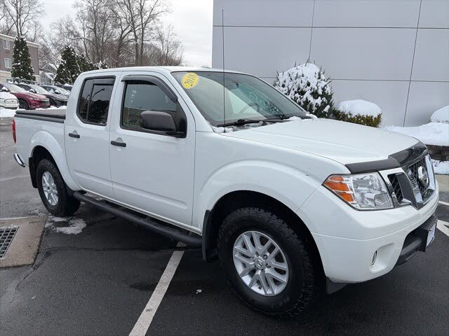 2018 Nissan Frontier SV V6 Crew Cab 4WD