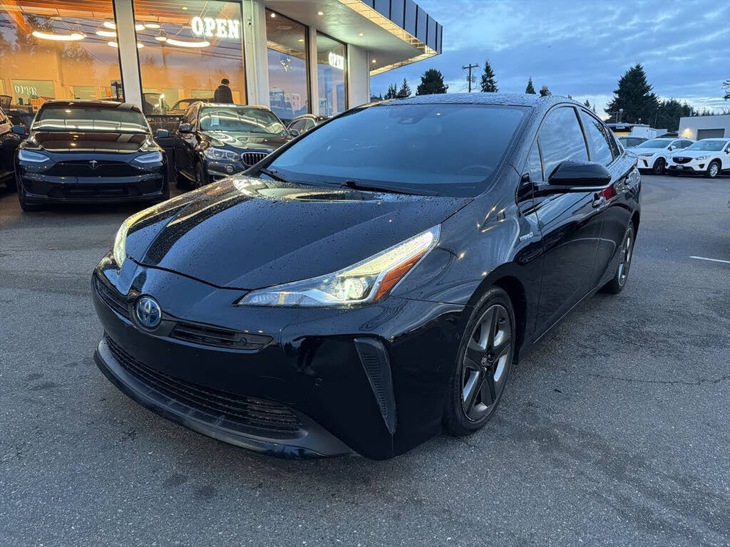 2020 Toyota Prius XLE FWD