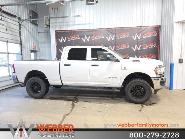 2022 RAM 2500 Tradesman Crew Cab 4WD