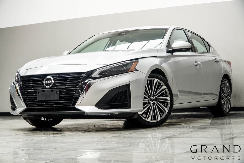 2023 Nissan Altima 2.5 SL FWD